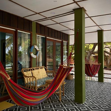 พีพี แลนด์ บีช อีโค้ รีสอรท์ Hotel เกาะพยาม ภายนอก รูปภาพ