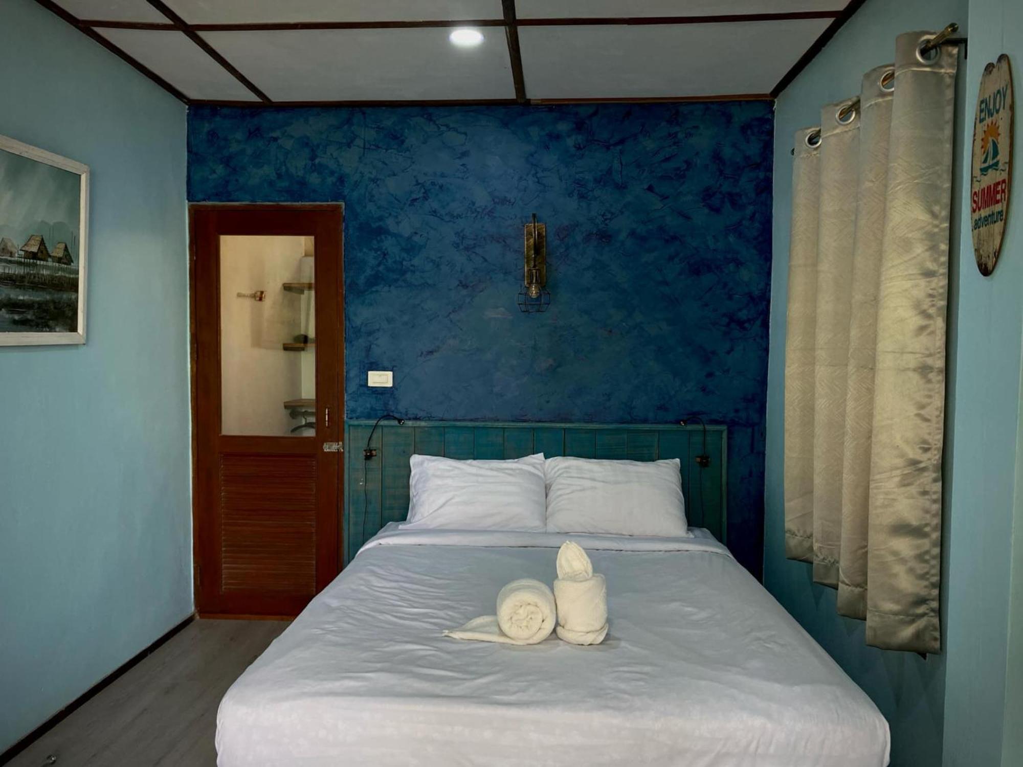 พีพี แลนด์ บีช อีโค้ รีสอรท์ Hotel เกาะพยาม ภายนอก รูปภาพ